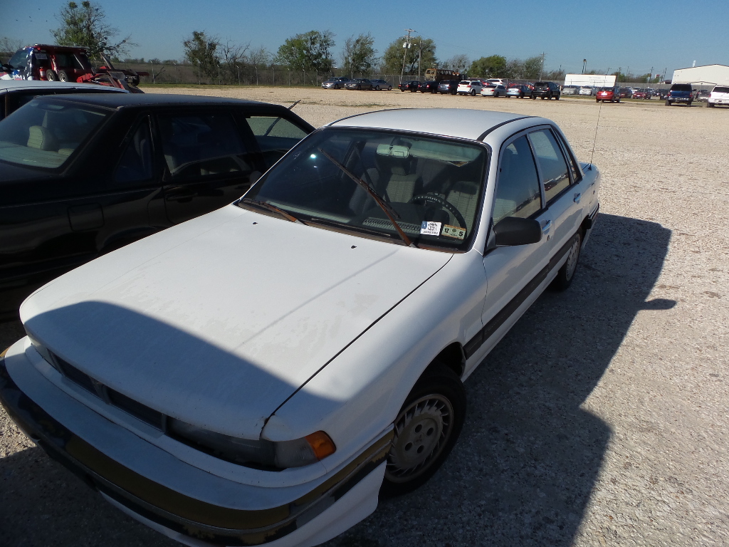 Mitsubishi Galant