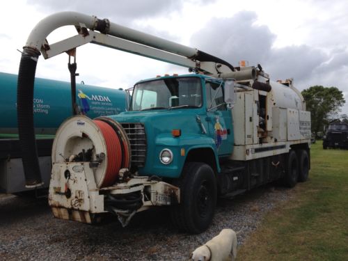Ford LNT8000