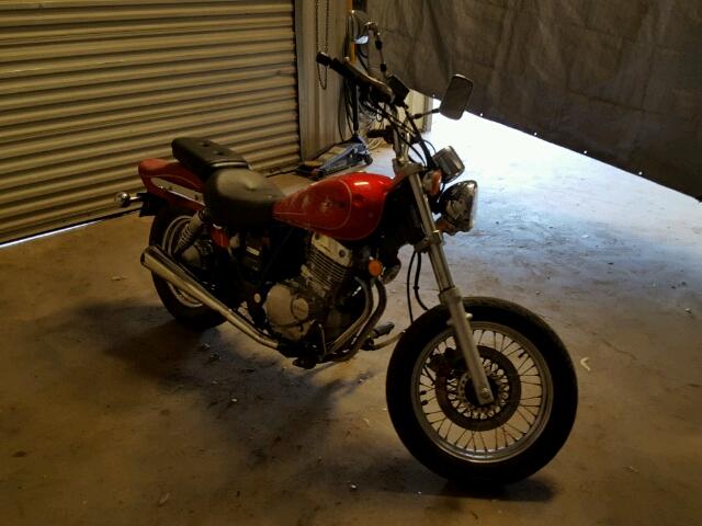 Suzuki GZ250