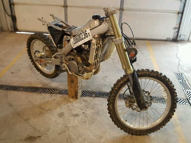Suzuki RM-Z250L
