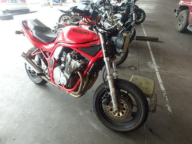 Suzuki GSF600S