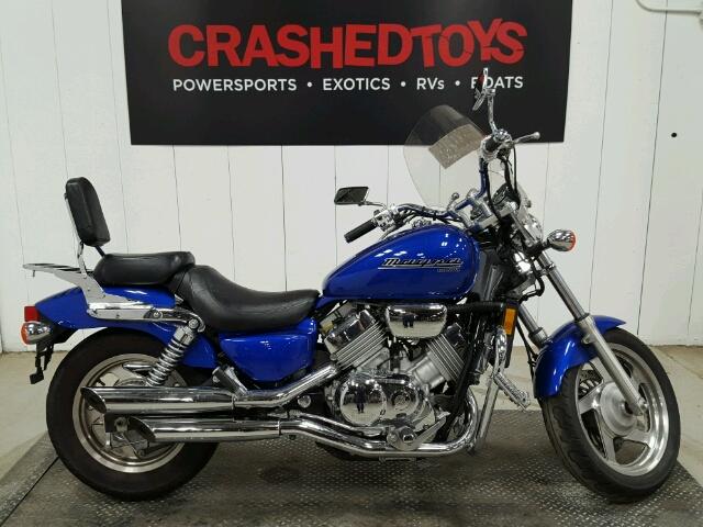 Honda VF750C (MAGNA)