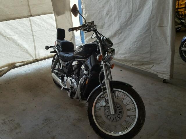 Suzuki VS800GLK