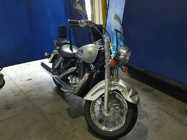 Honda VT1100C3 (SHADOW AERO)