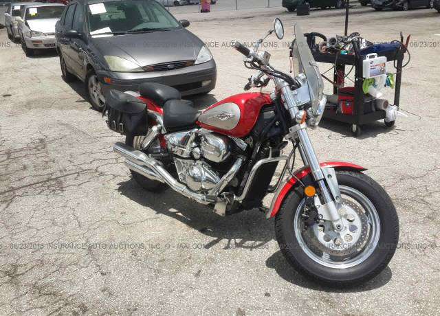 Suzuki VZ800
