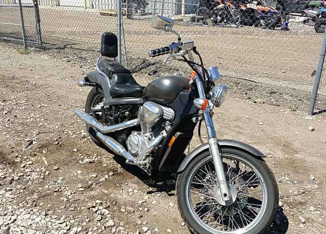 Honda VT600CD (SHADOW VLX DELUXE)