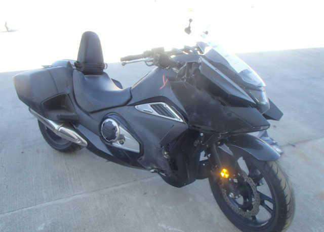 Honda NC700JD (NM4)