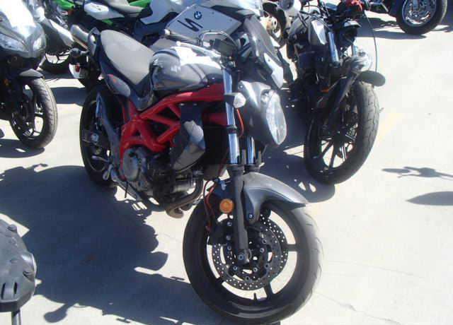 Suzuki SFV650L