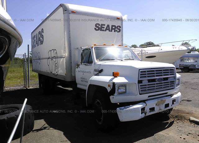 Ford F-700