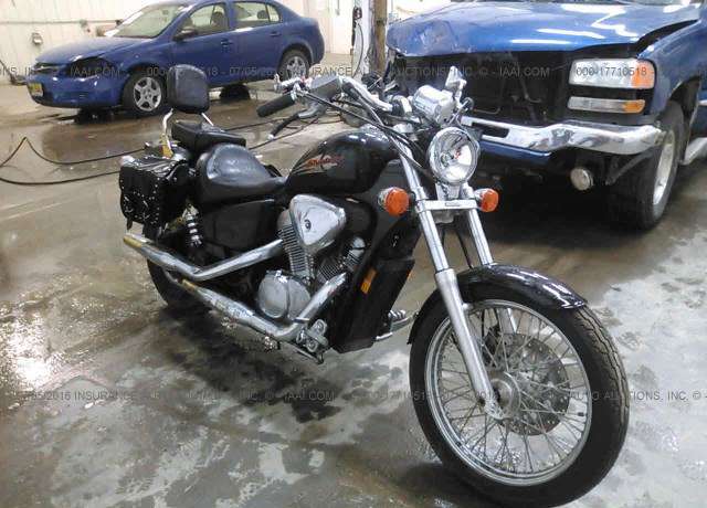 Honda VT600C (SHADOW VLX)