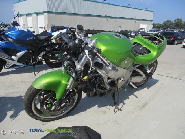 Suzuki GSX-R750