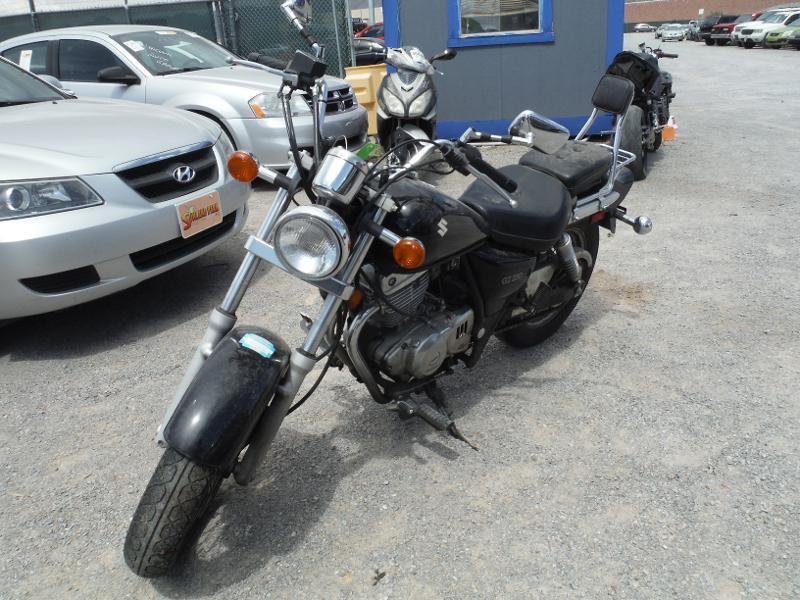 Suzuki GZ250