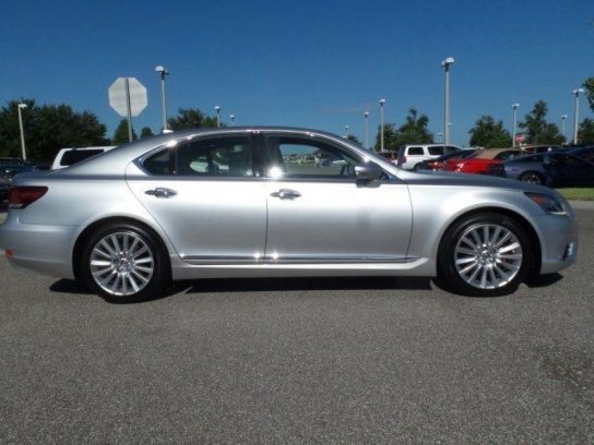 2014 Lexus LS