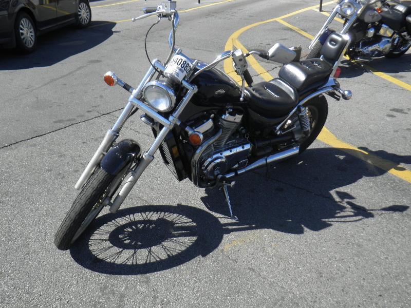Suzuki VS800GL