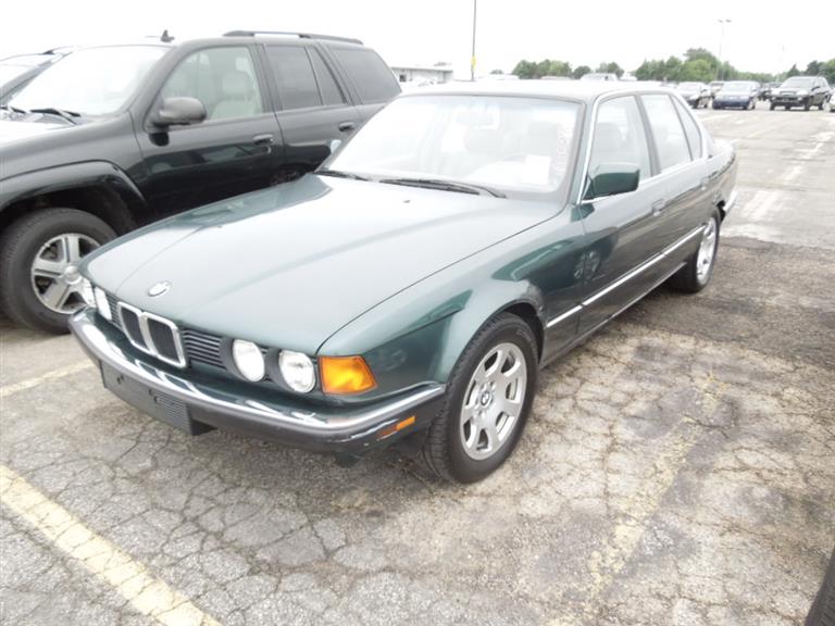 BMW 735i