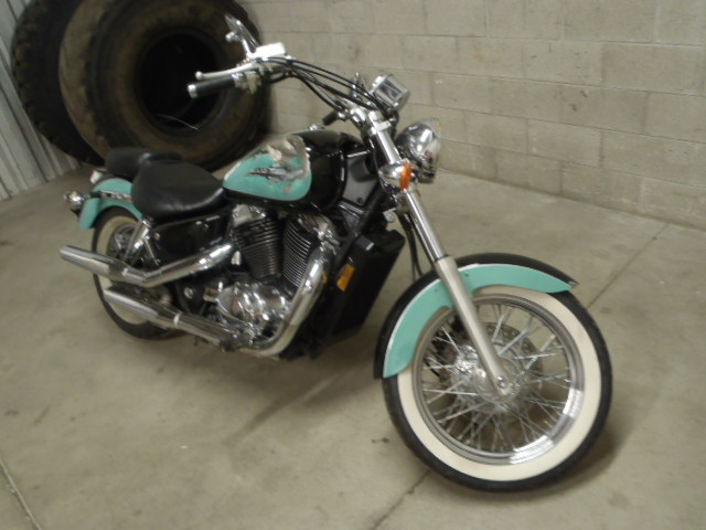 Honda VT1100C2 (SHADOW ACE)