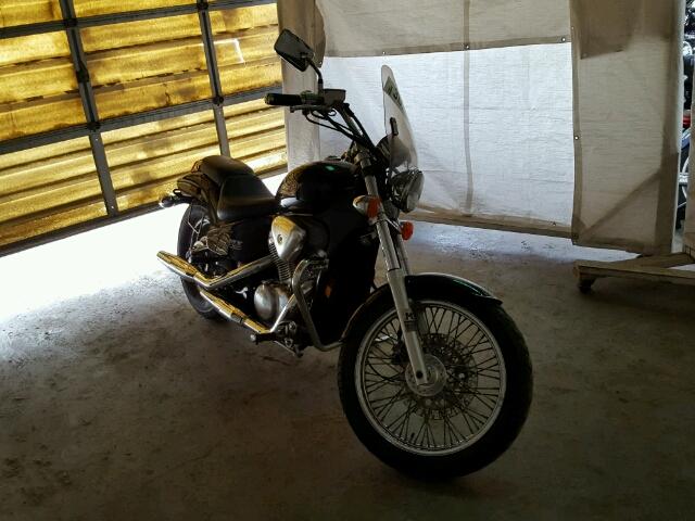 Honda VT600C (SHADOW VLX)