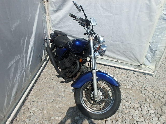 Suzuki GZ250