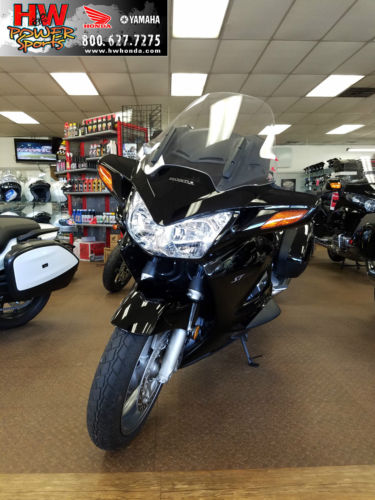 Honda ST1300A/ST1300