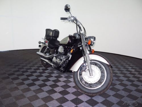 Honda VT750 (Shadow Aero)