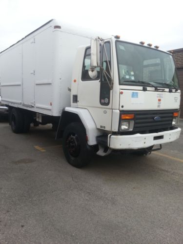 Ford CF7000