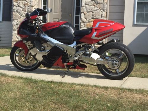 Suzuki GSX-R750