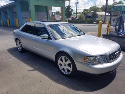 Audi S8