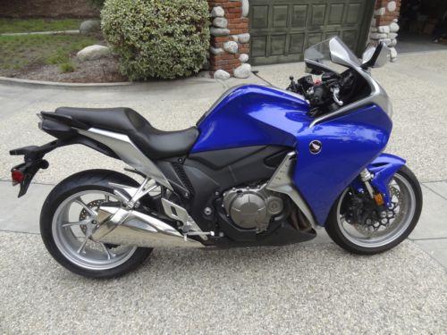 Honda VFR1200F