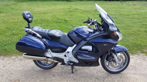 Honda ST1300A