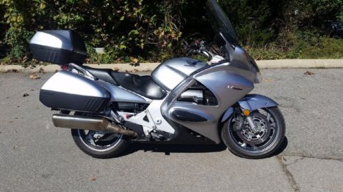 Honda ST1300A