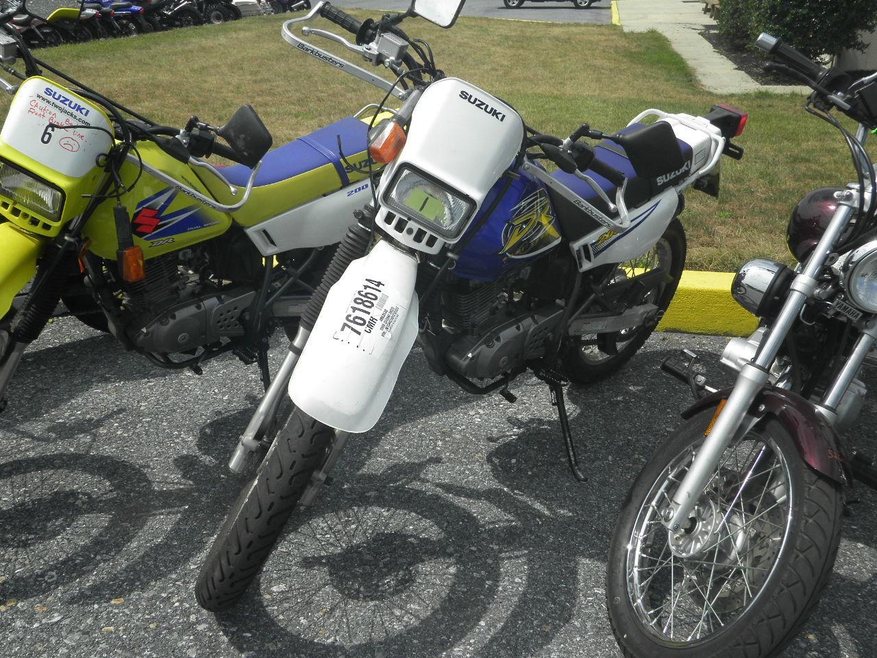 Suzuki DR200SE