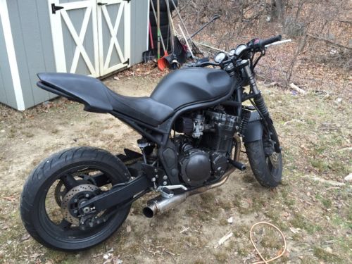 Suzuki GSF1200S
