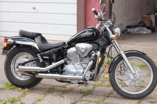 Honda VT600C (SHADOW VLX)