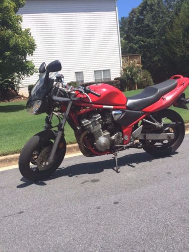 Suzuki GSF600S