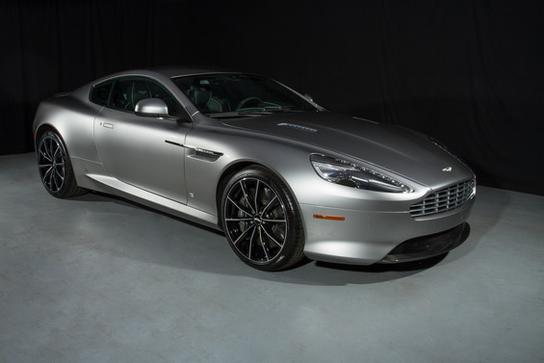 Aston Martin DB9