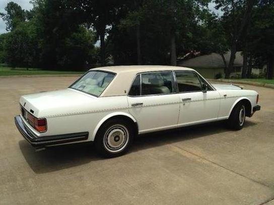 Rolls-Royce Silver Spur