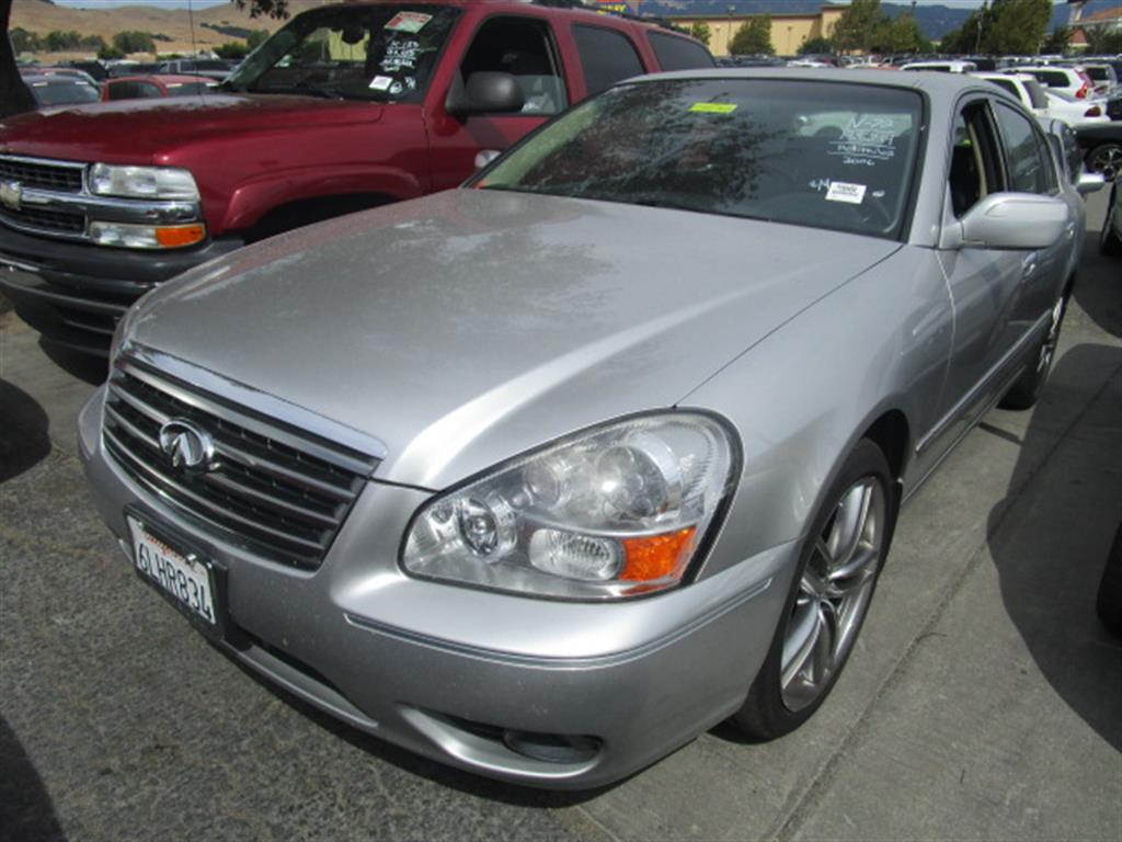 Infiniti Q45