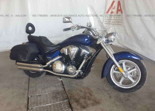 Honda VT1300 (Interstate)