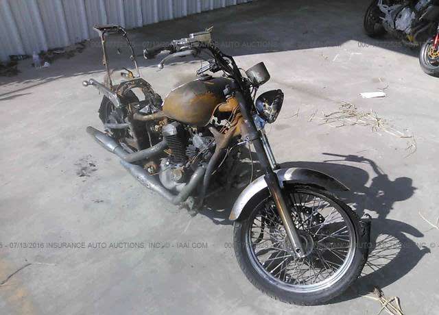 Honda VT600C (SHADOW VLX)