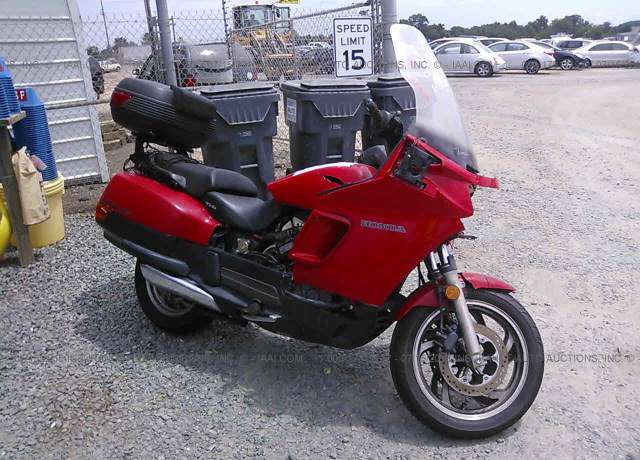 Honda PC800 (PACIFIC COAST)