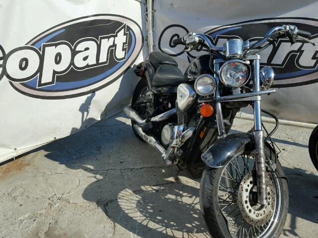 Honda VT600C (SHADOW VLX)