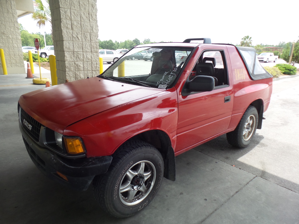 Isuzu Amigo