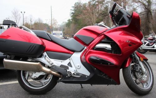 Honda ST1300A