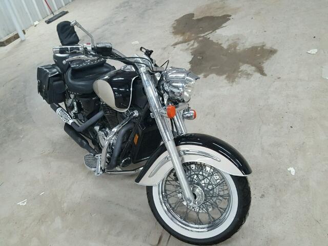 Honda VT1100C3 (SHADOW AERO)