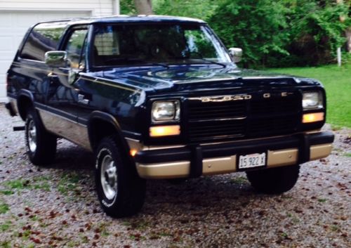 Dodge Ramcharger