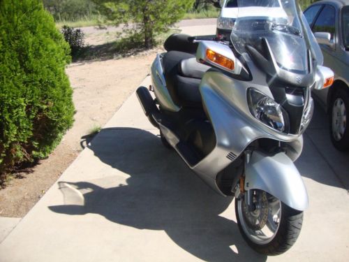 Suzuki AN650K