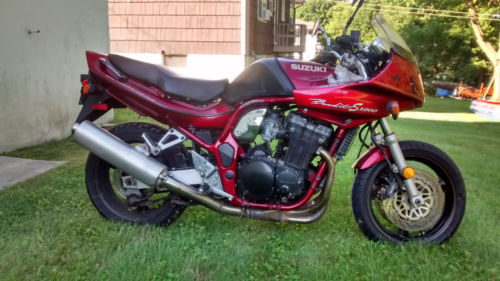 Suzuki GSF1200S