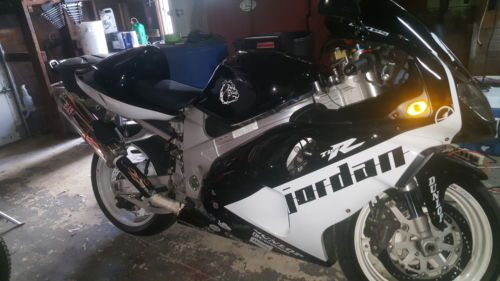Suzuki TL1000R