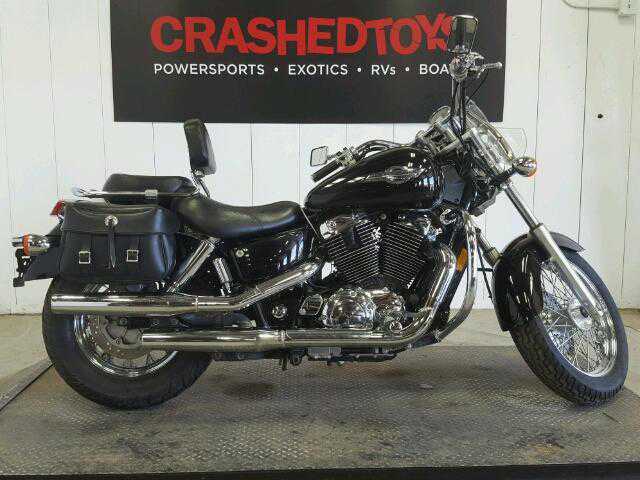 Honda VT1100C2 (SHADOW ACE)