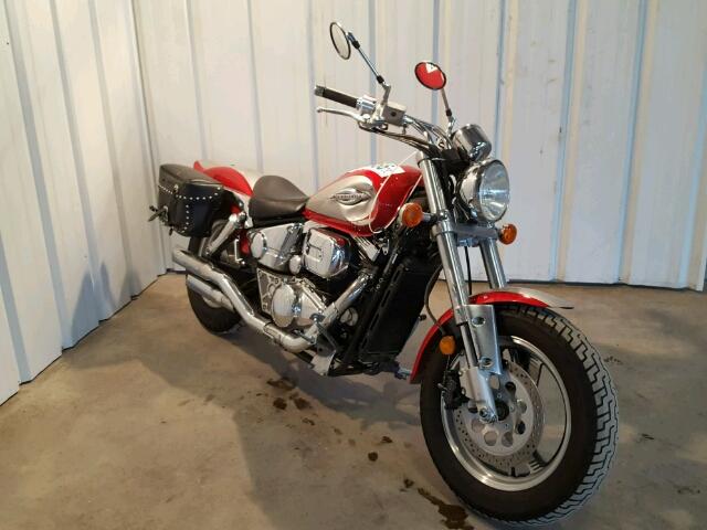 Suzuki VZ800